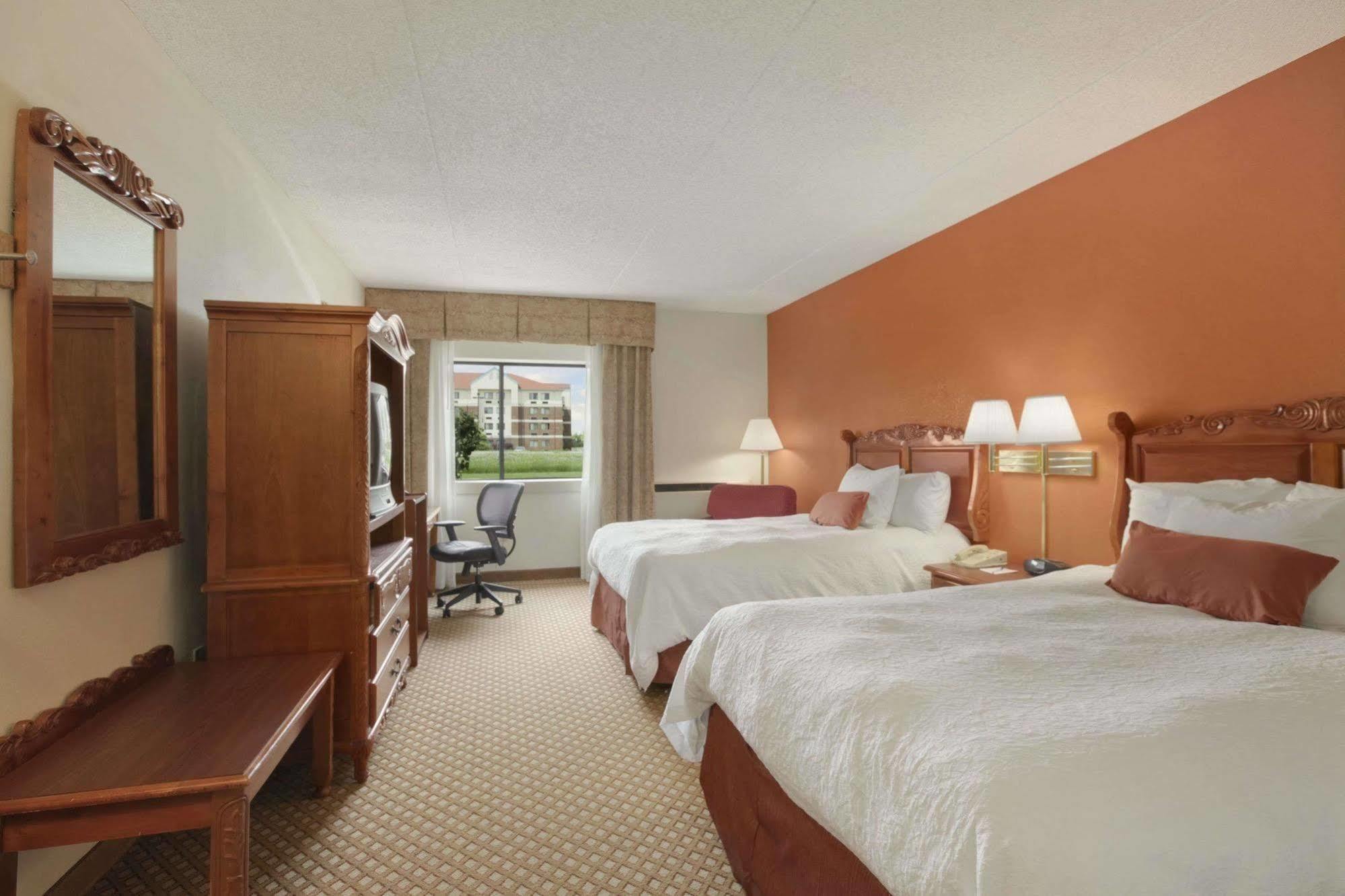 เบสต์ เวสเทิร์น วอเรน โฮเล Hotel วอร์เรน ภายนอก รูปภาพ